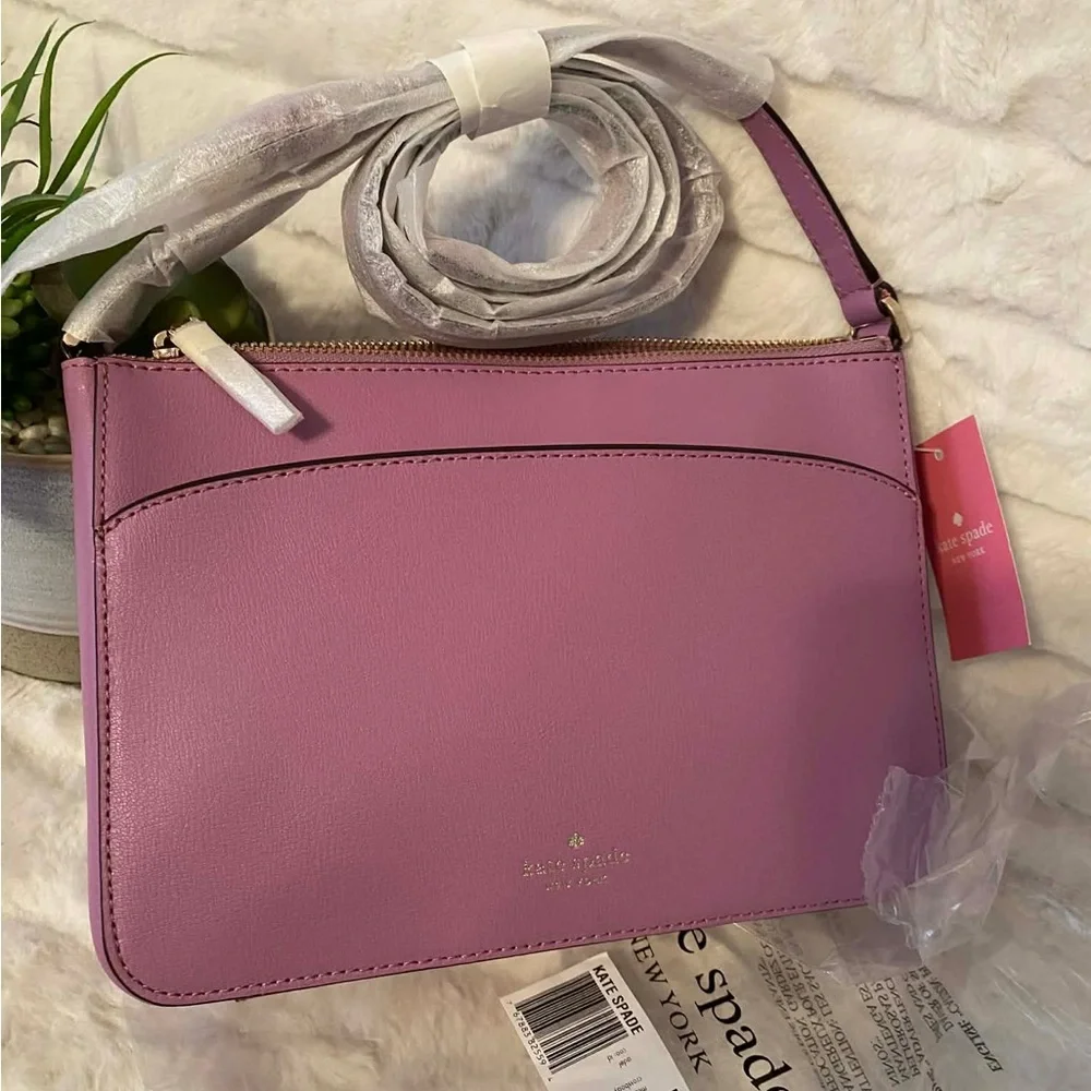 ✨🆕✨Brand New Kate Spade Adel Medium Crossbody Bag
